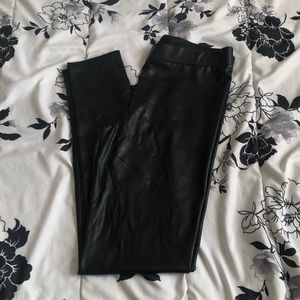Faux leather black leggings
